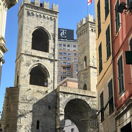Exclusive Apt Really Downtown - Free Private Parking Included! 热那亚 外观 照片